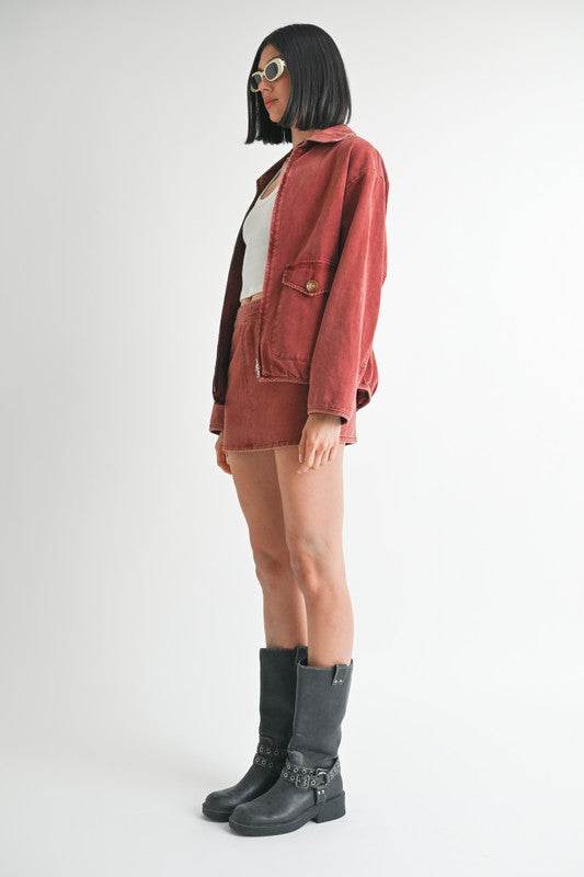 LONG SLEEVE COLLARED DENIM JACKET