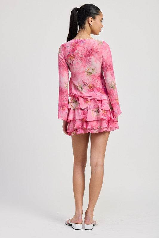 LONG SLEEVE FLARED TOP