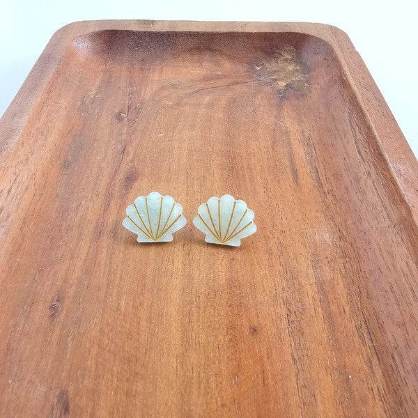 Seashell Studs - Seafoam Pearl