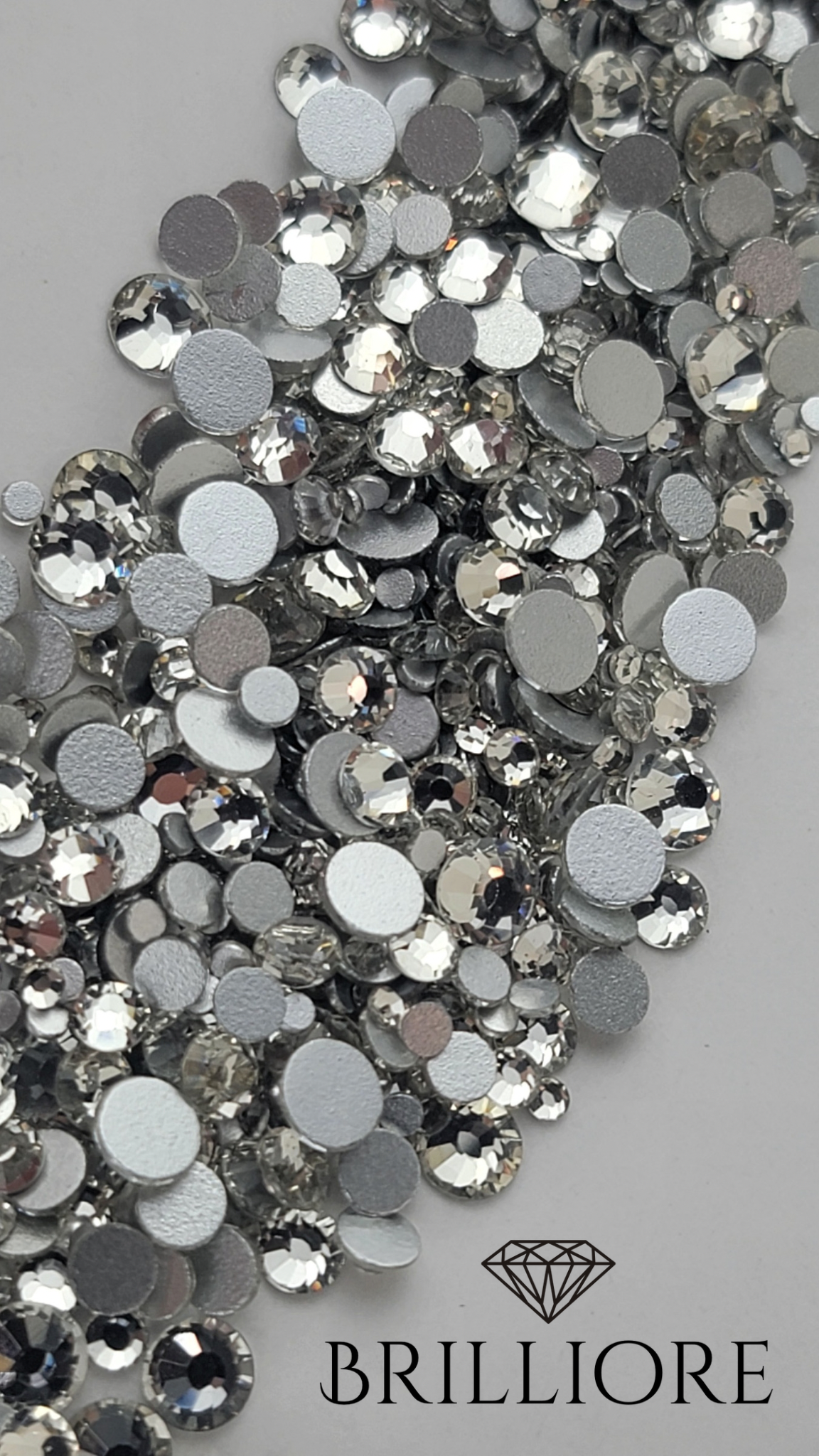 Brilliore Crystals– Ultimate Sparkle for Your Nail Art Designs