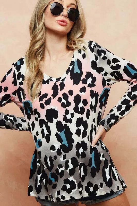 BiBi Gradation Leopard Print Soft Knit Deep U Neck Top