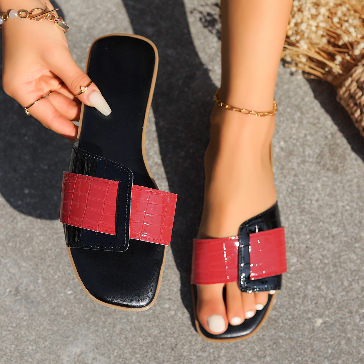 Flat Heel Square Toe Slippers Women's Beach