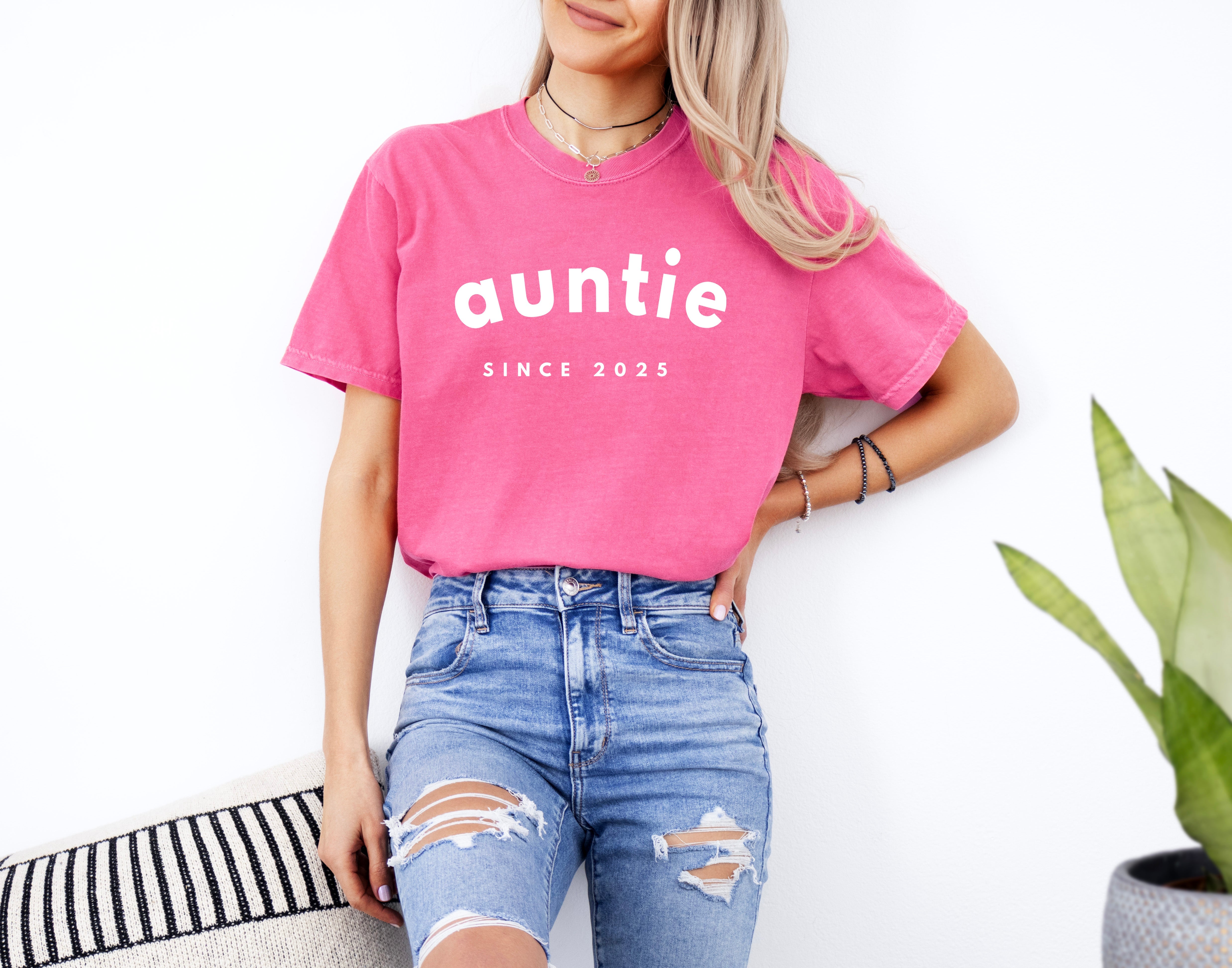 Aunt Personalized Est Year Comfort Colors Graphic Tees (Sportan Font)