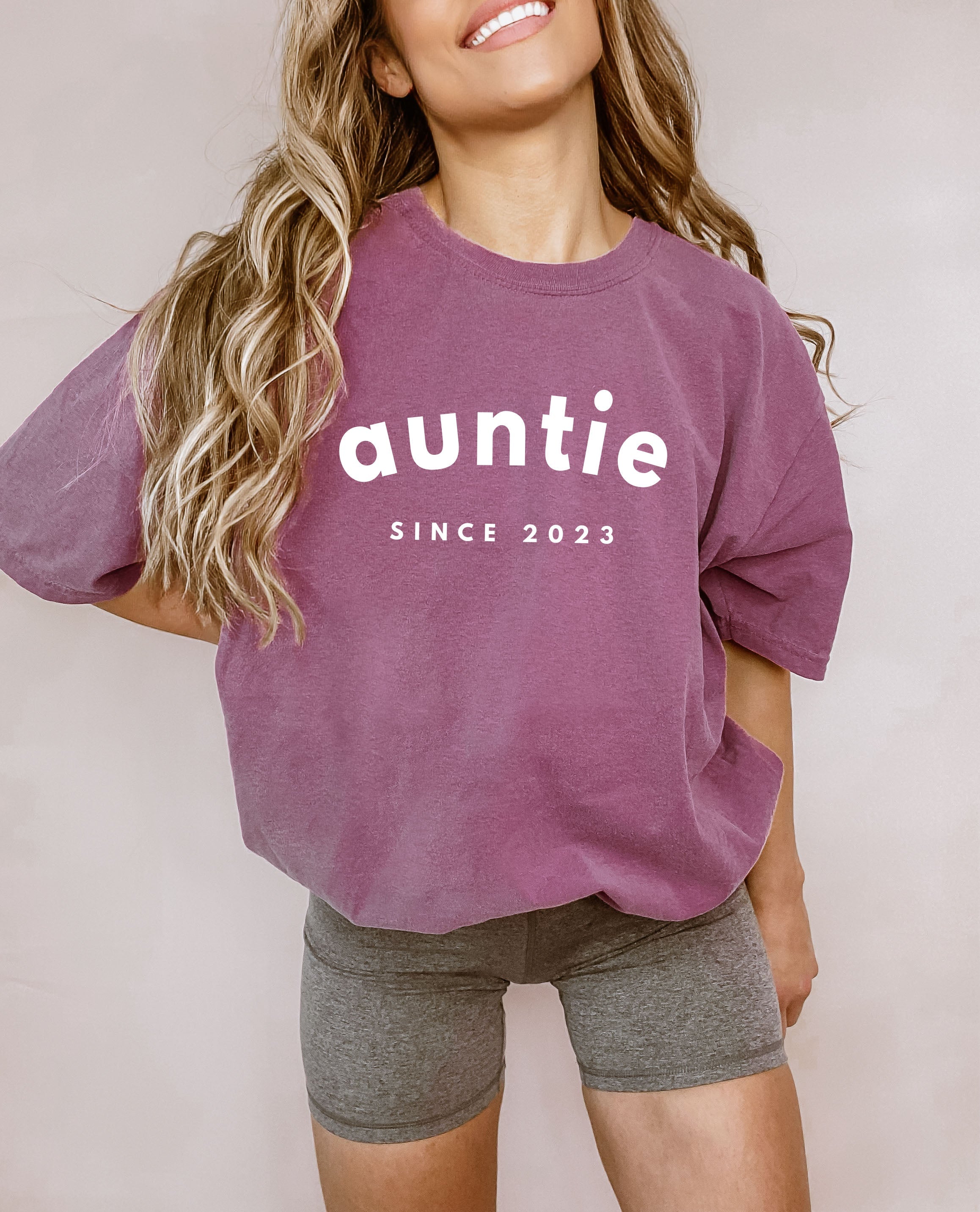 Aunt Personalized Est Year Comfort Colors Graphic Tees (Sportan Font)