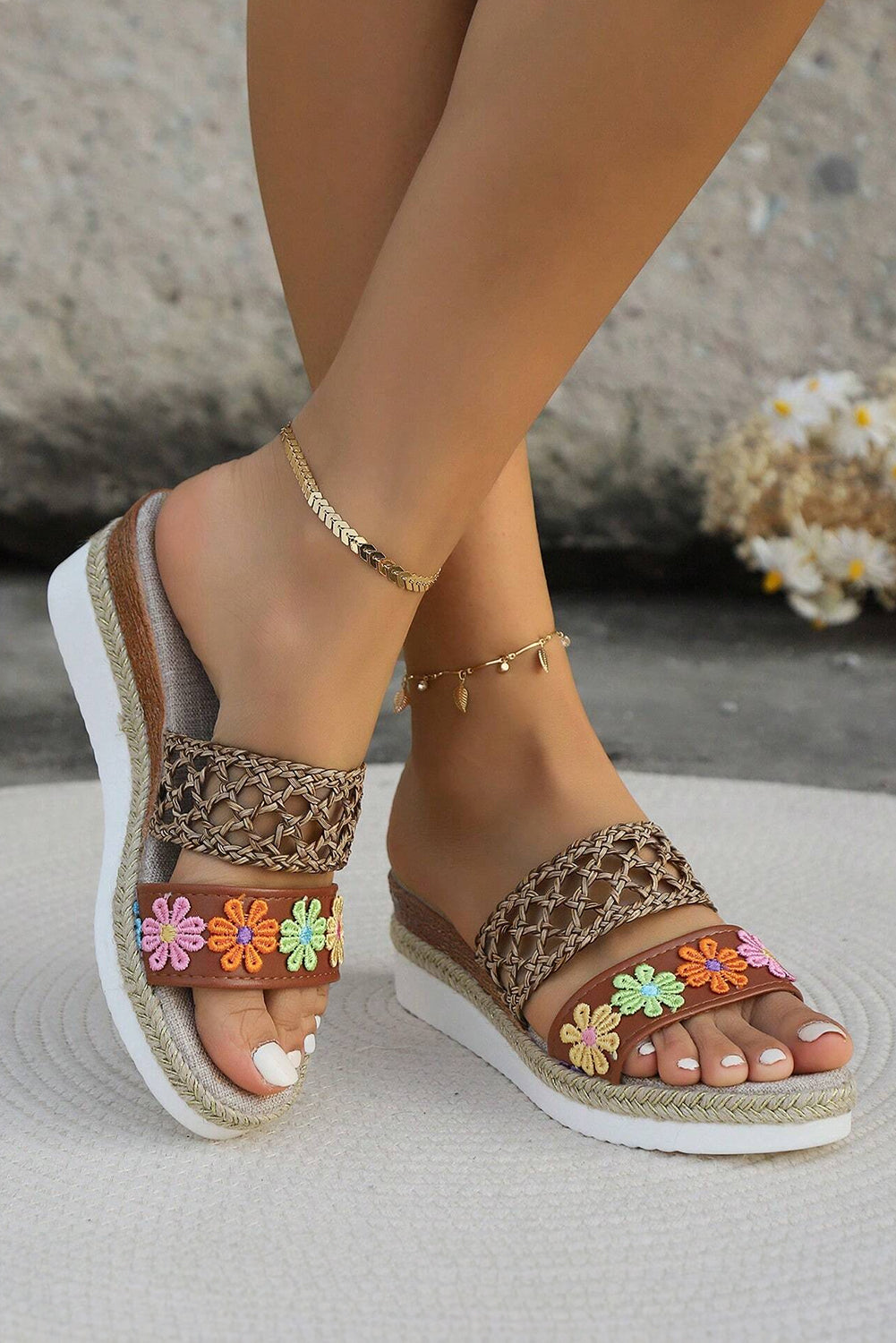 Floral Print Braided Details Wedge Slippers