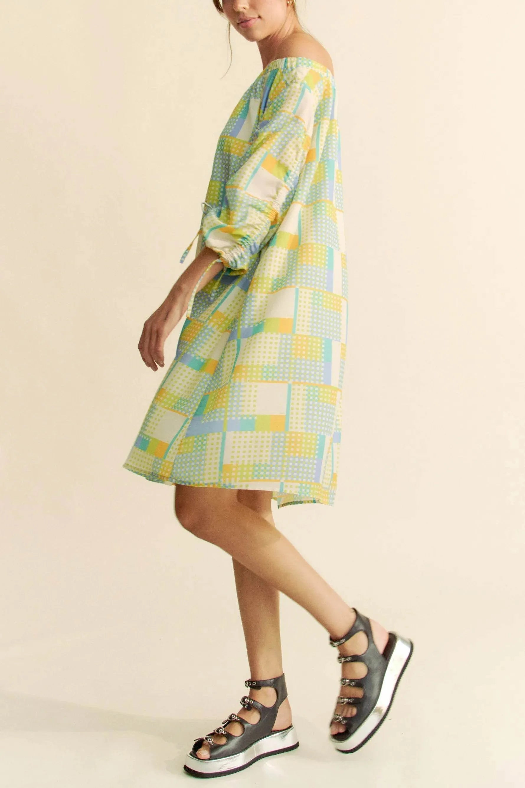 Davi & Dani Printed Off Shoulder Drawstring Sleeve Mini Dress