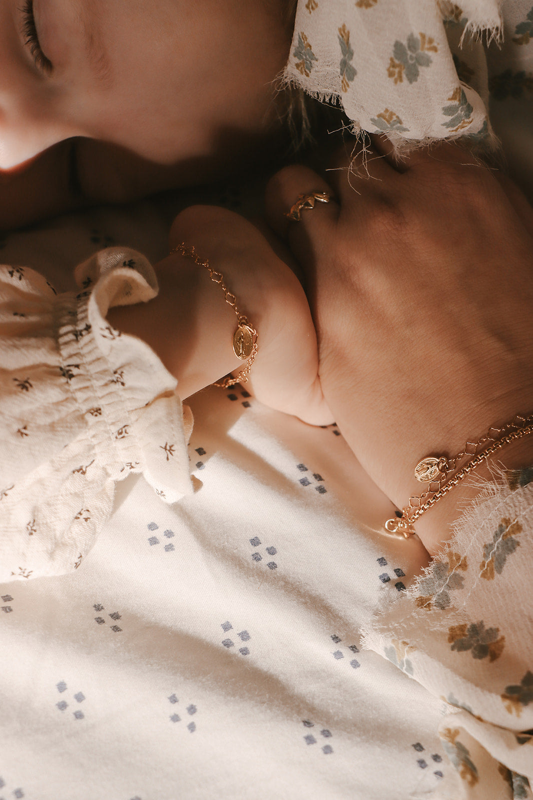 Miraculous Medal Floral Children's Bracelet