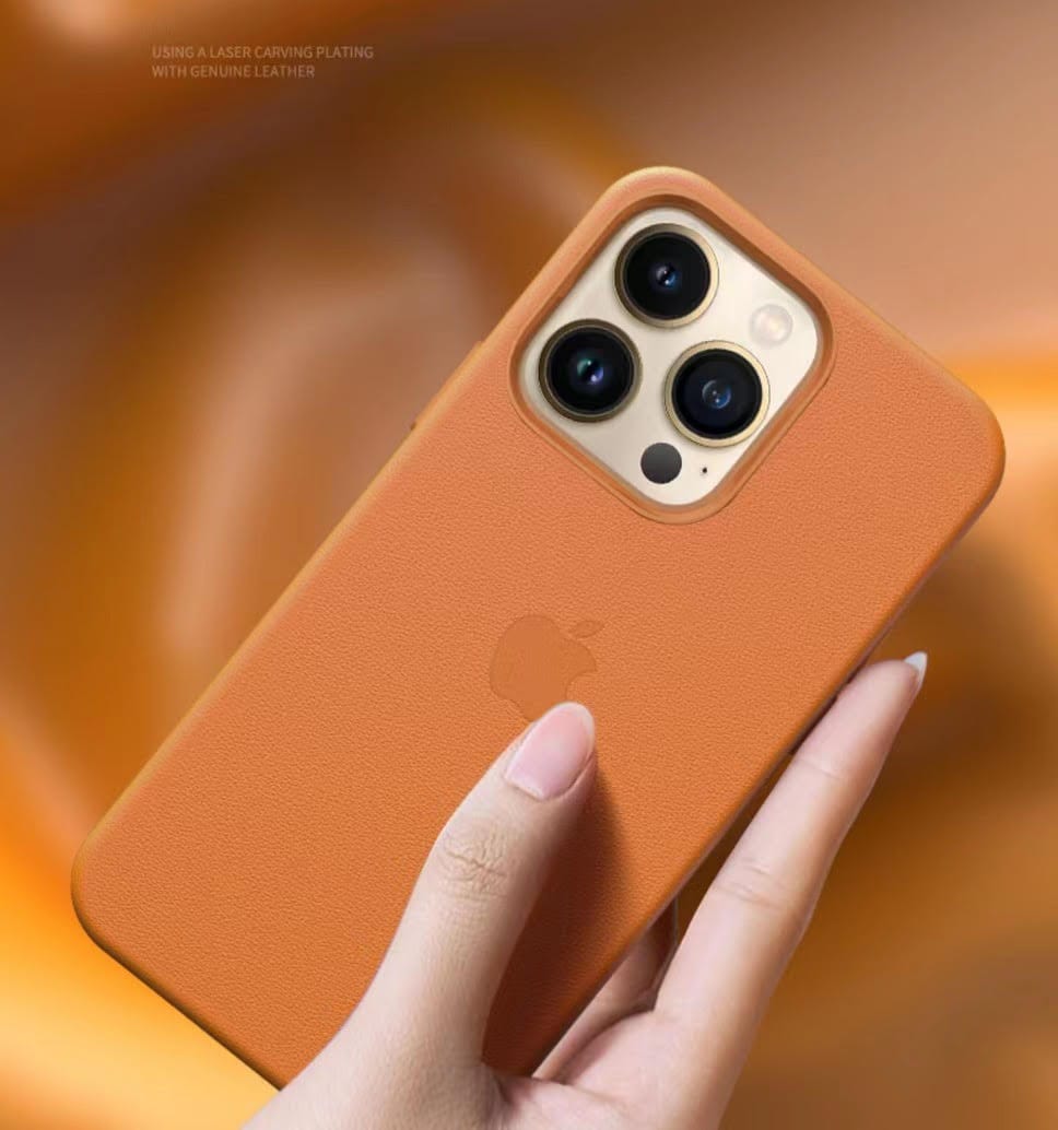 iPhone Leather Case with MagSafe